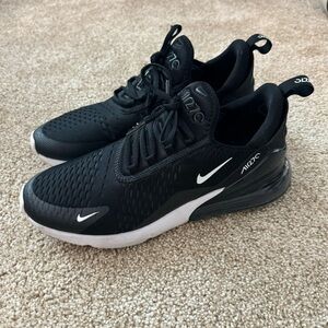 Nike Air Max 270